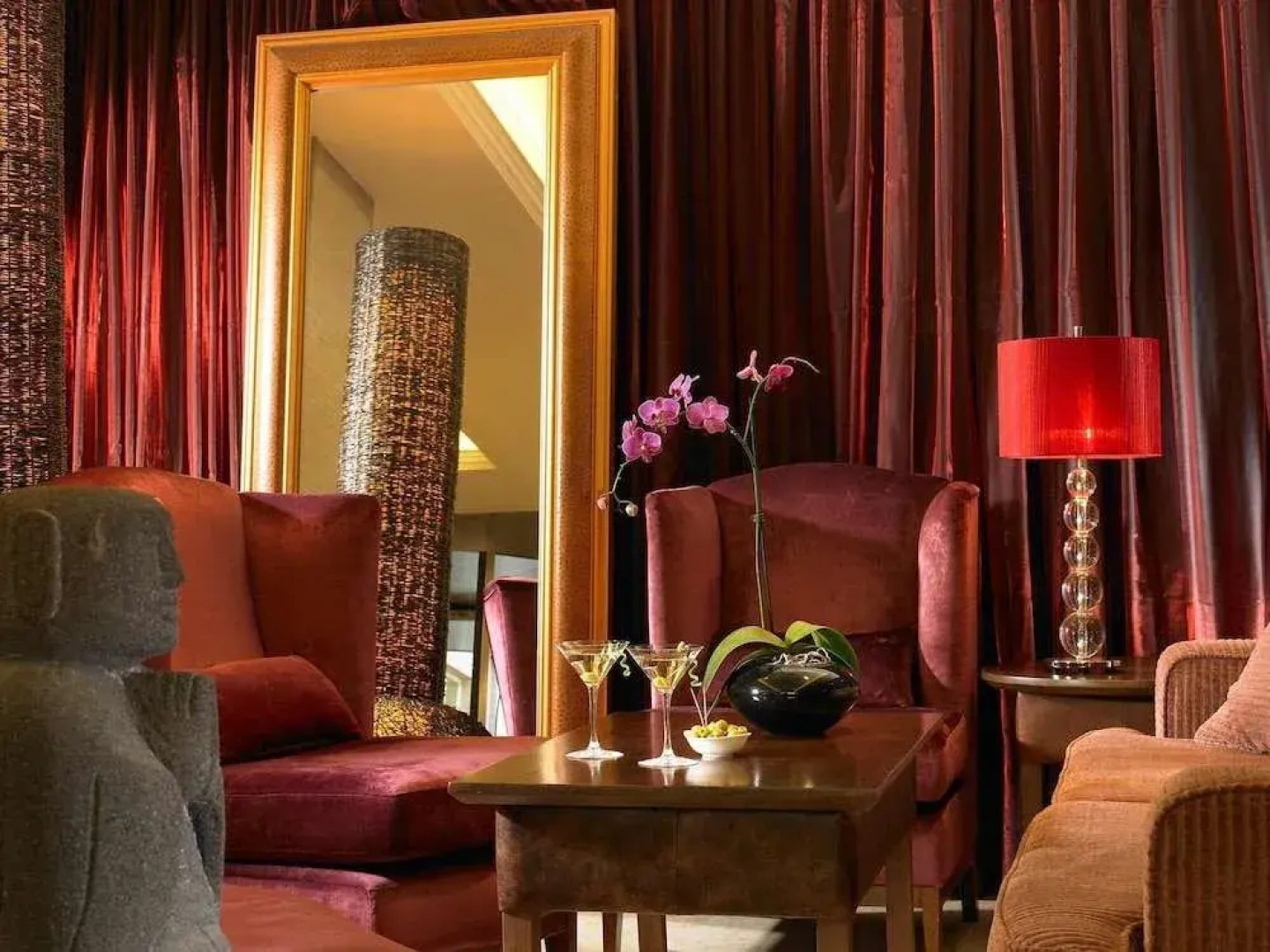 Westport Plaza Hotel