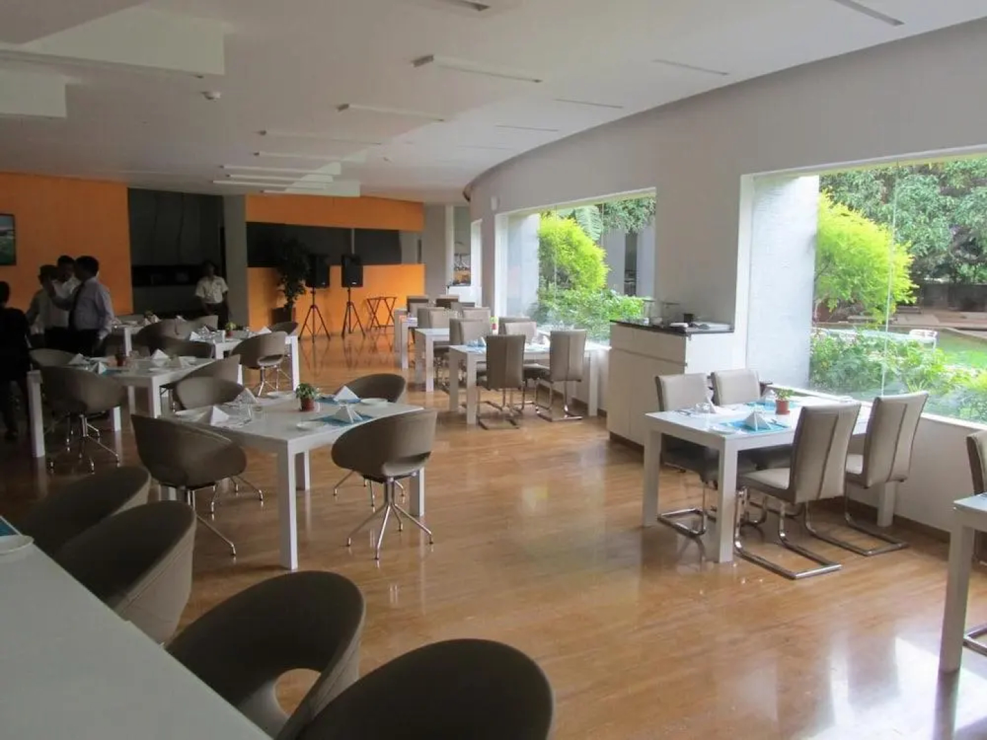 Zip by Spree Hotel at Woodrose Club