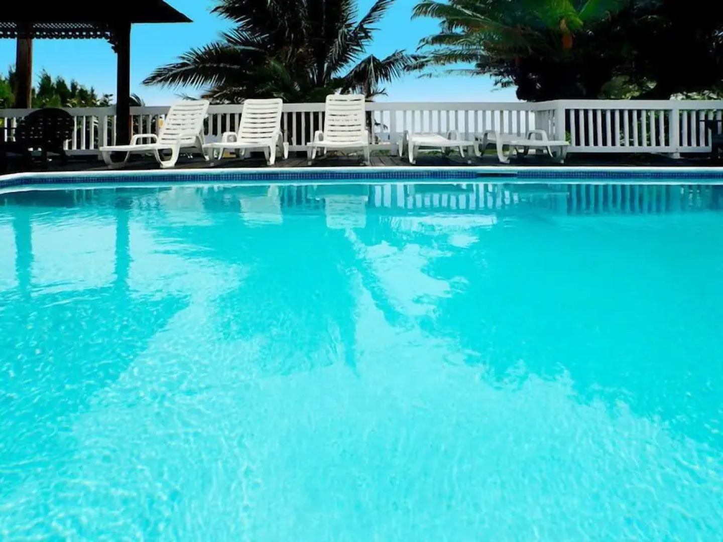 Sea Spray 50 Steps to the Sea, Silver Sands, 3 BR