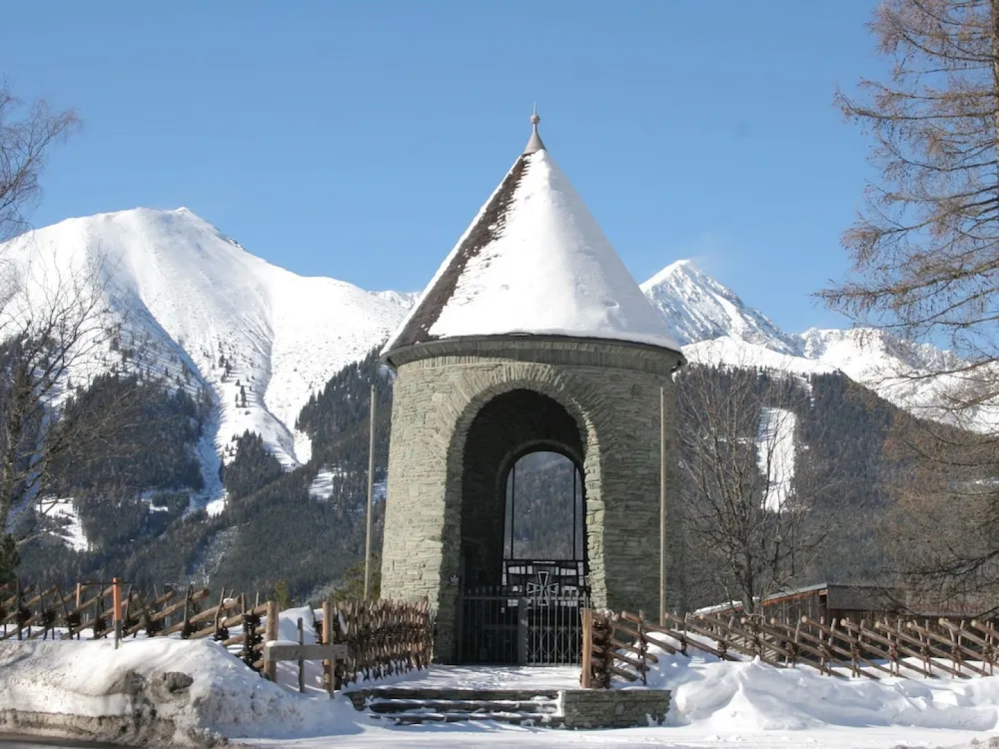 Wooden Chalet in Hohentauern with Sauna near Ski Area