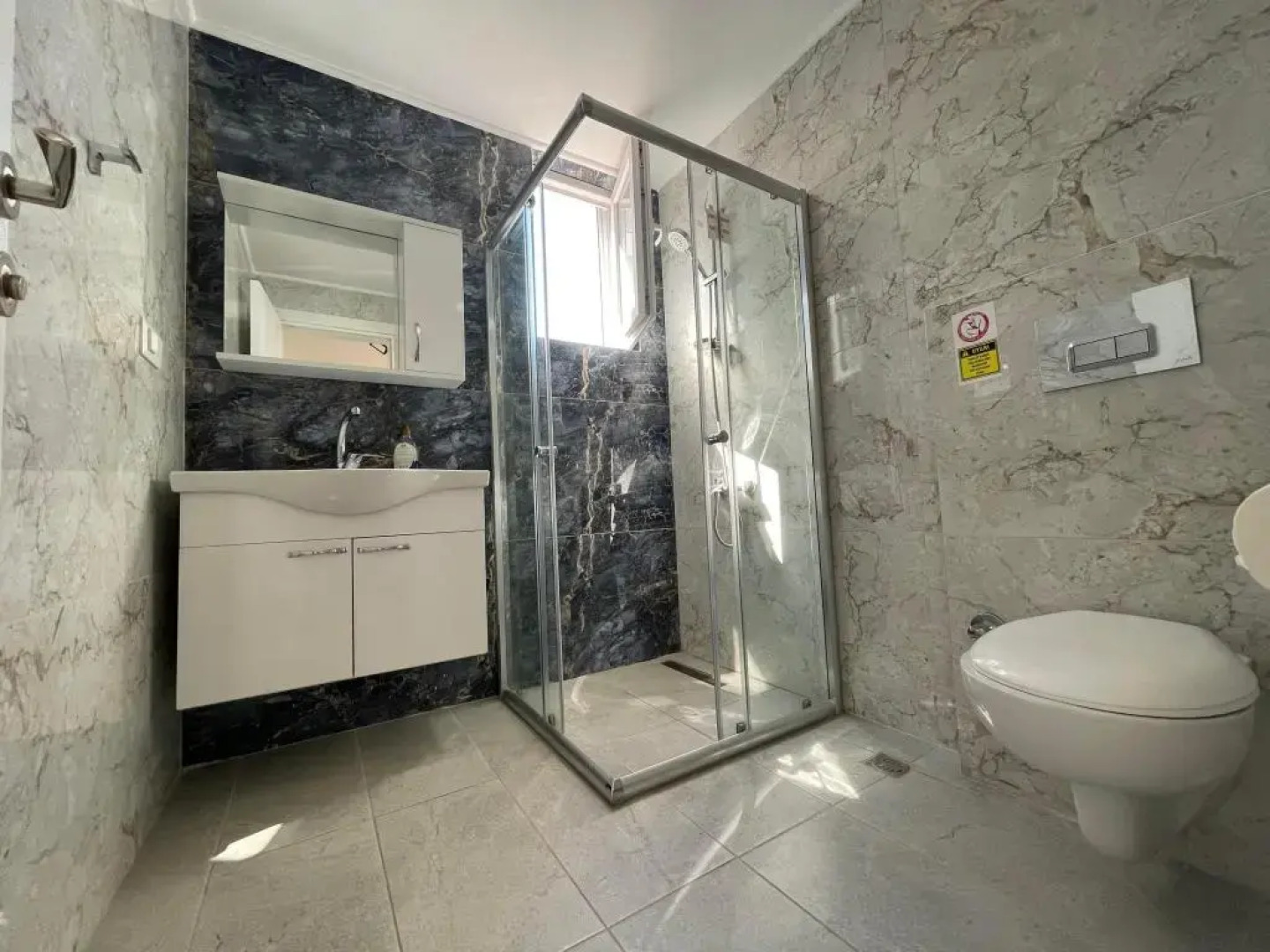 Kaş Eylül Suit Apart