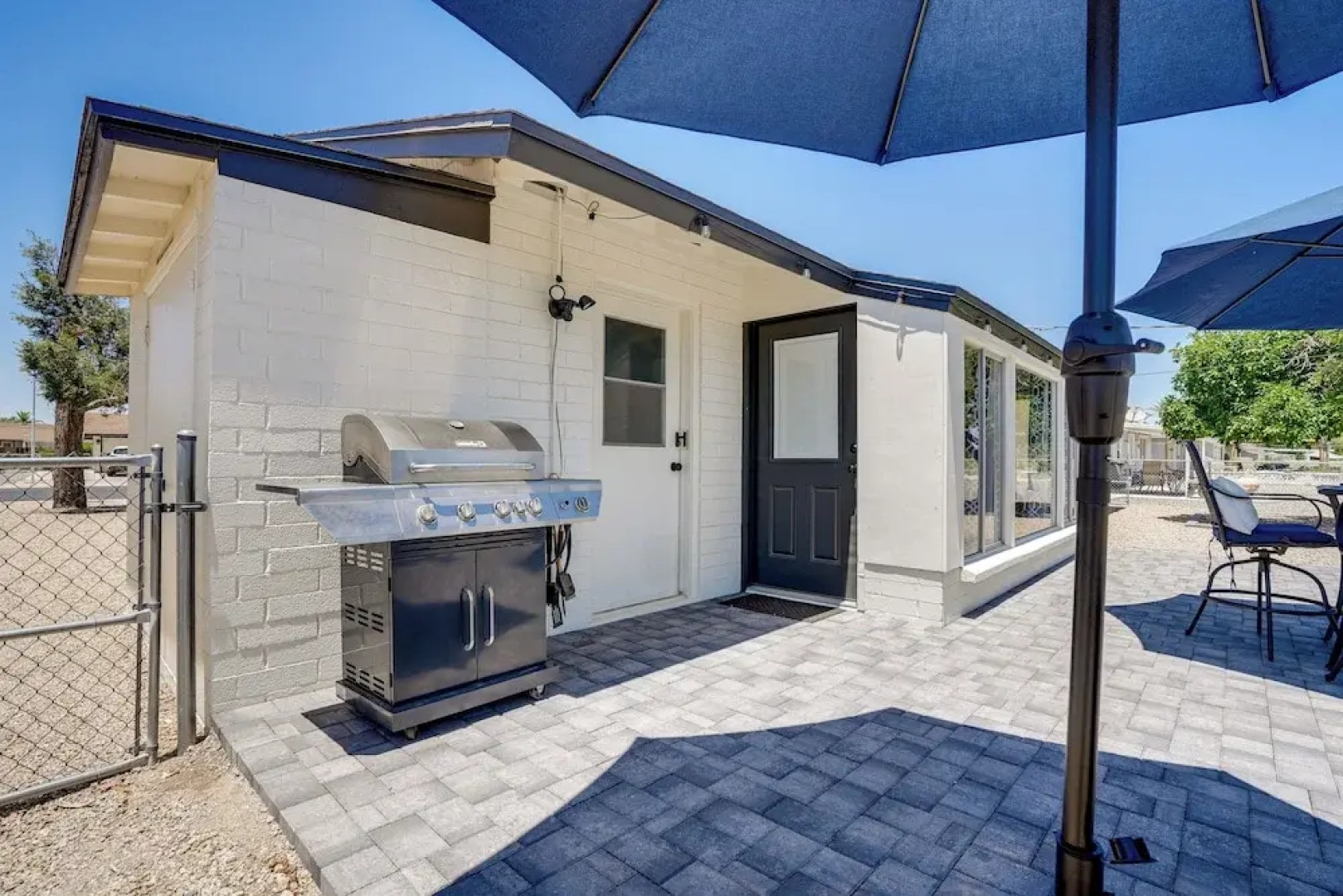 Luxury Golf Course Retreat in Sun City!