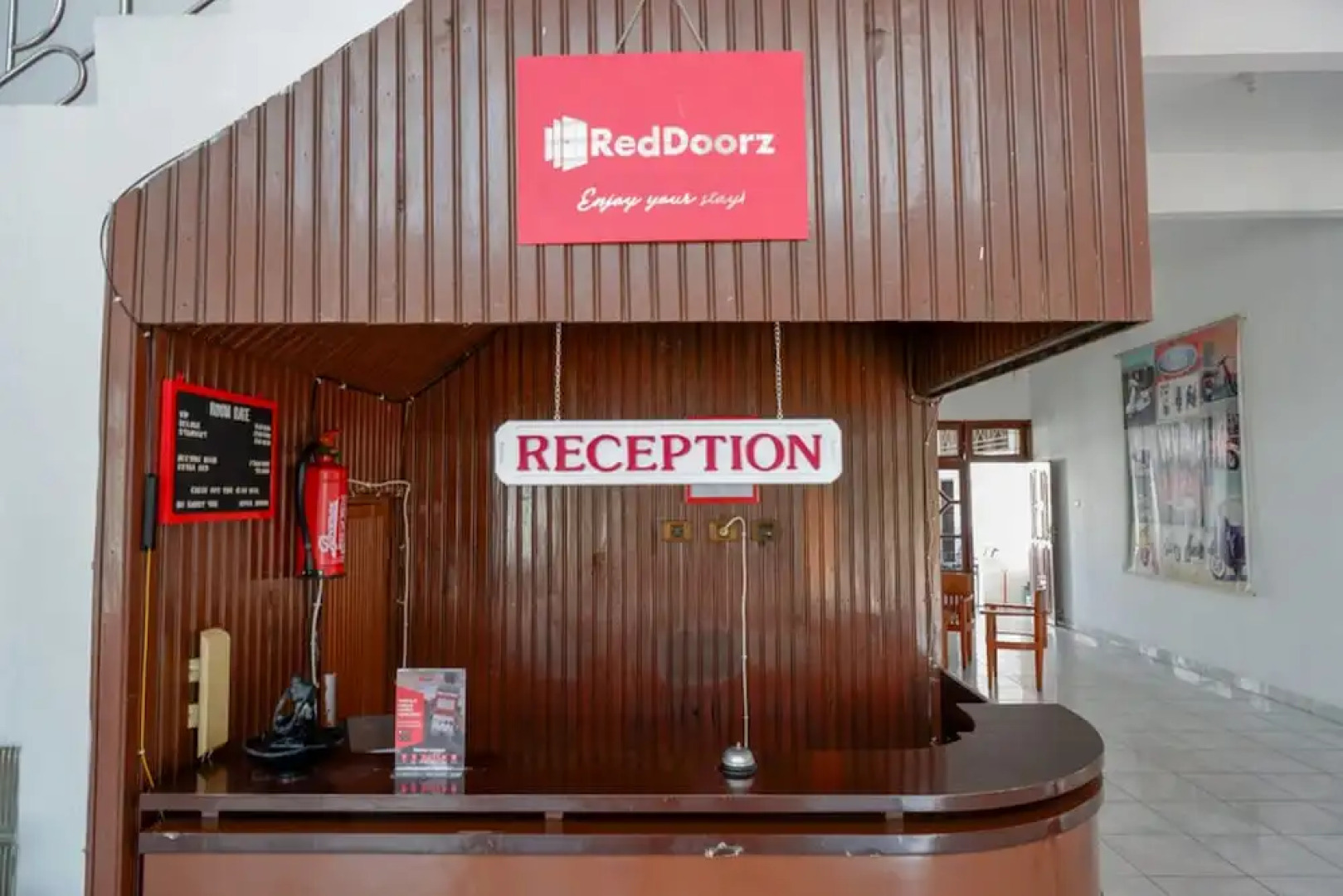 RedDoorz @ Hotel Horas Palopo