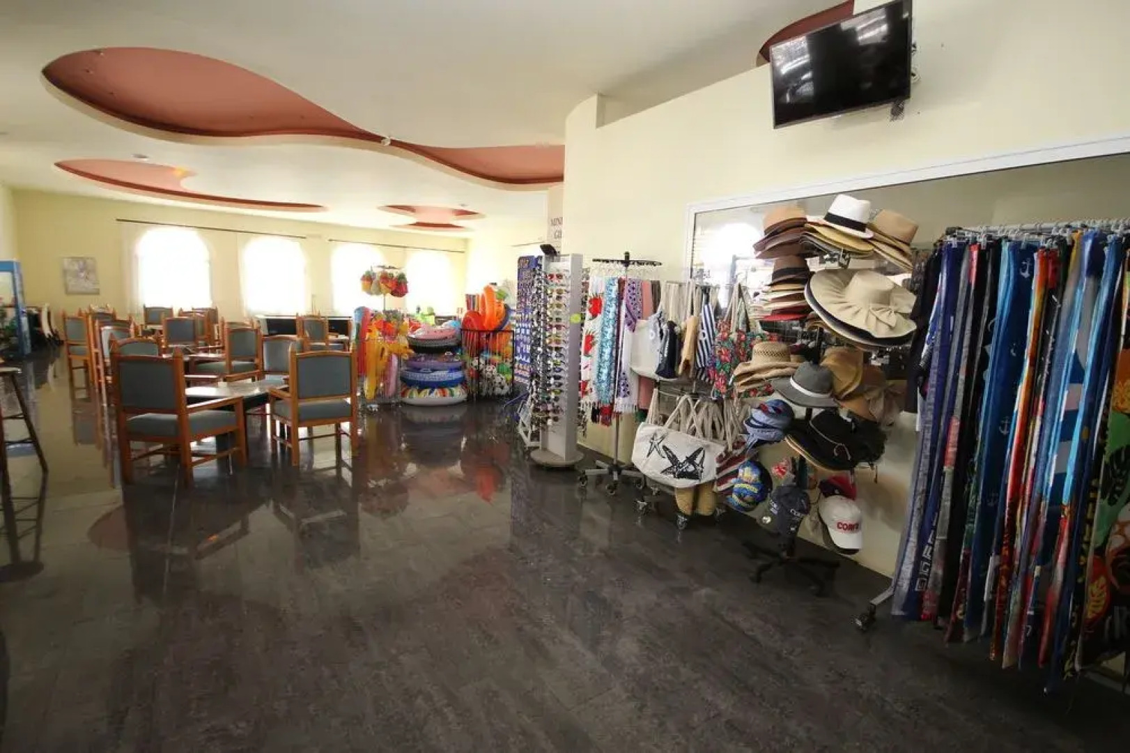 Almyros Villas Resort