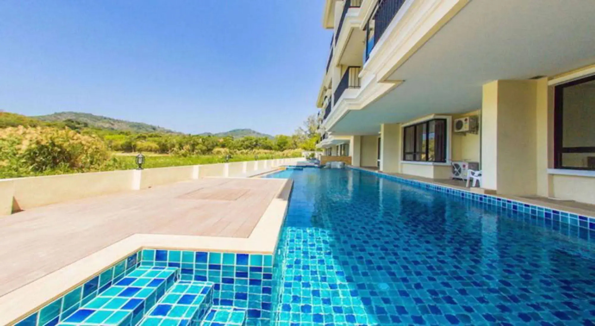 The Lago Apartments by Tropiclook