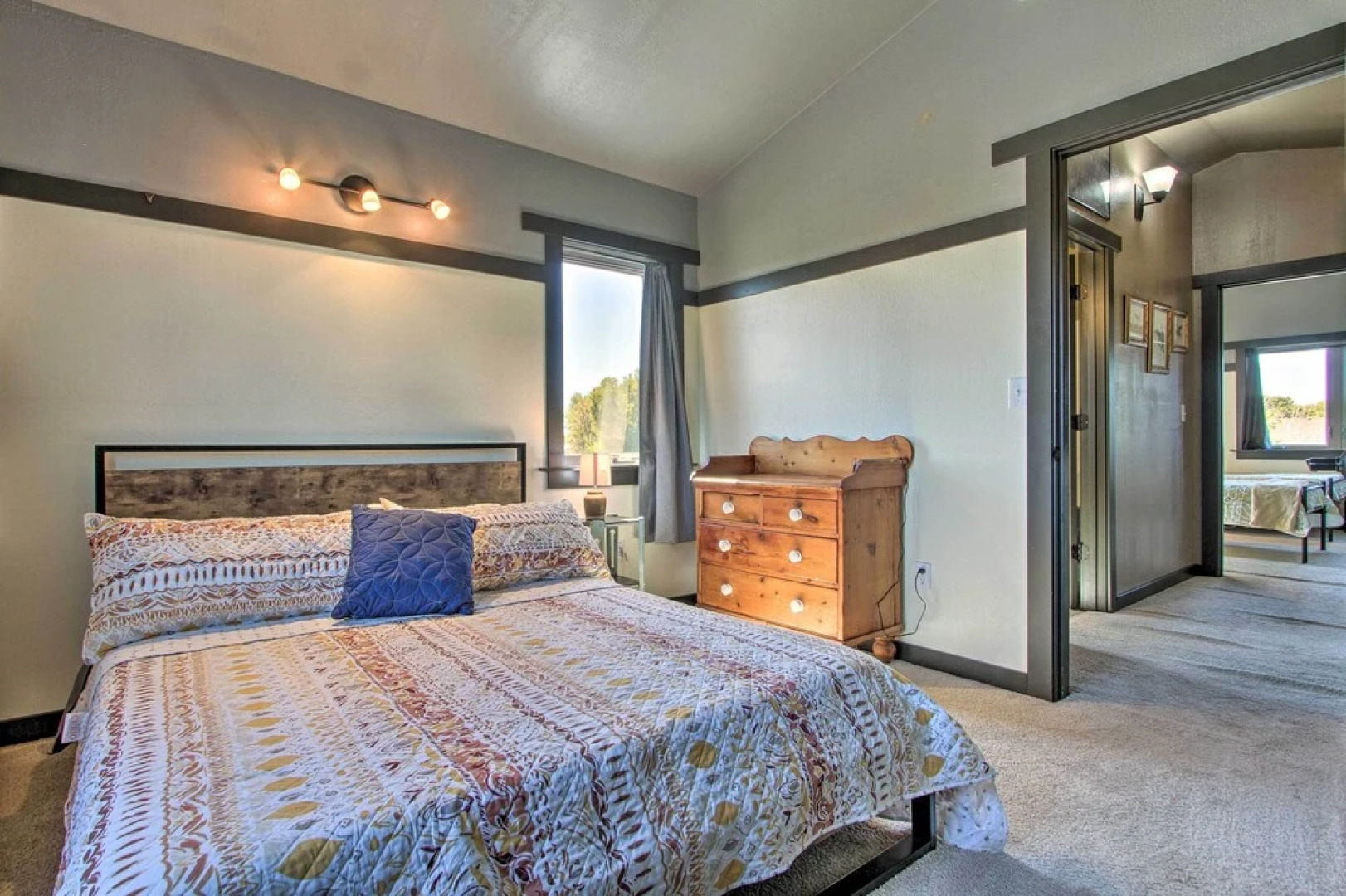 Pet-friendly Choteau Townhouse With Gas Grill!