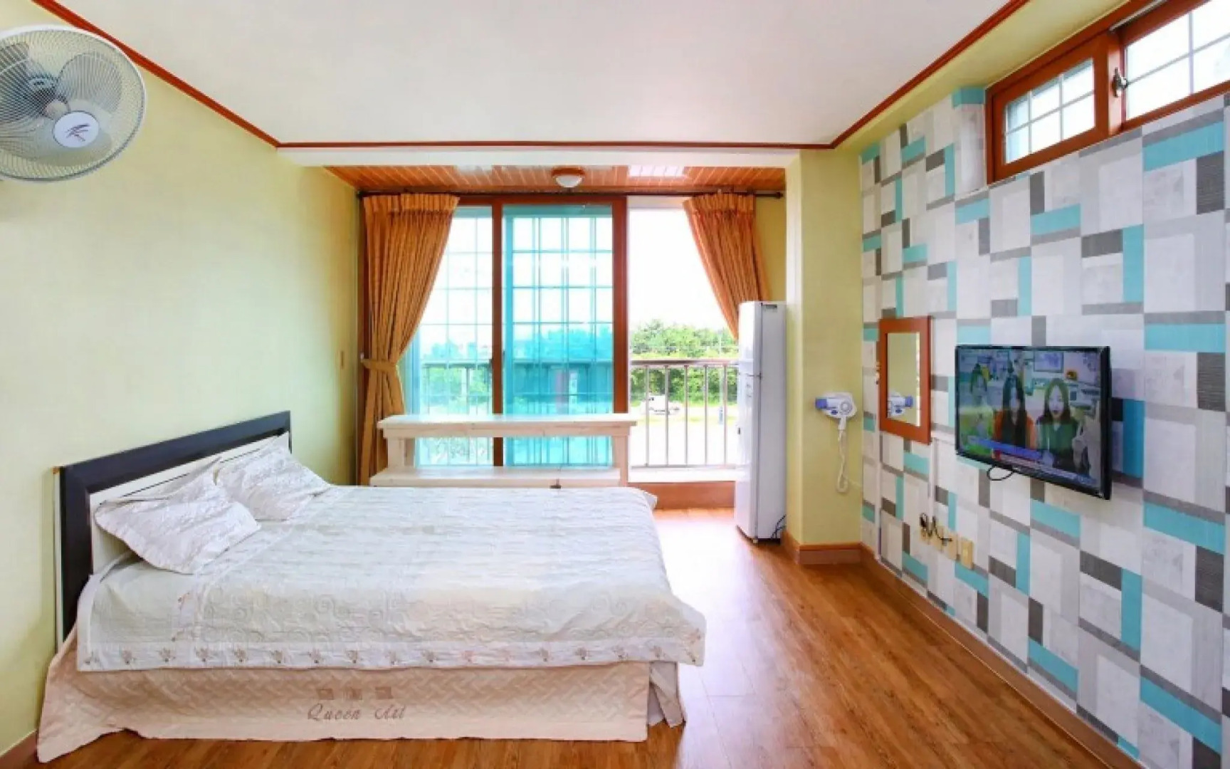 Donghae Sunny Castle Pension