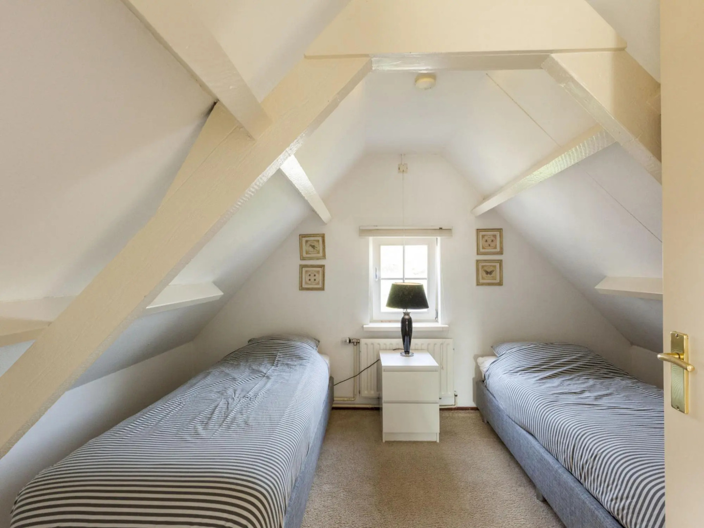 Tasteful Holiday Home in Wemeldinge near Sea