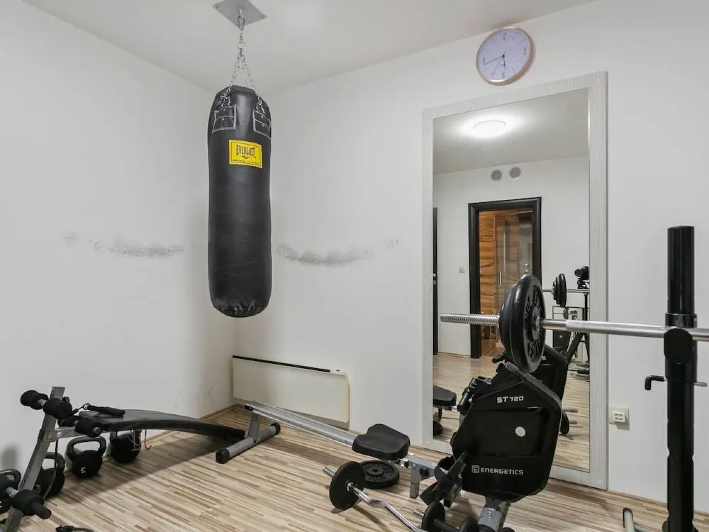 Contemporary Apartment in Drvenik With Balcony