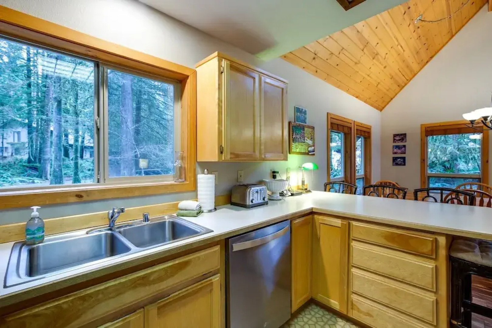 Mt Baker Lodging Cabin 40 - Sleeps 10