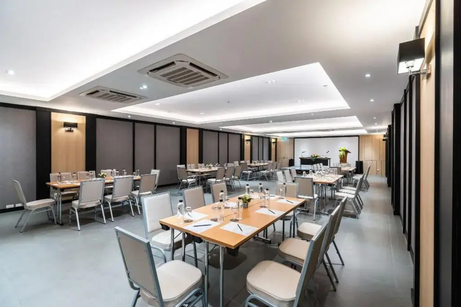 One Patio Hotel Pattaya