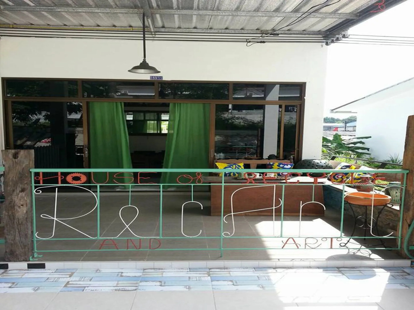 RecArt the house of recycle & art