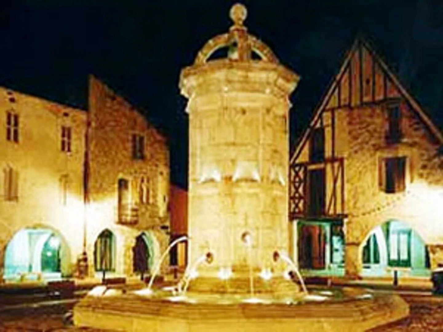 House With one Bedroom in Agnac, With Pool Access and Enclosed Garden