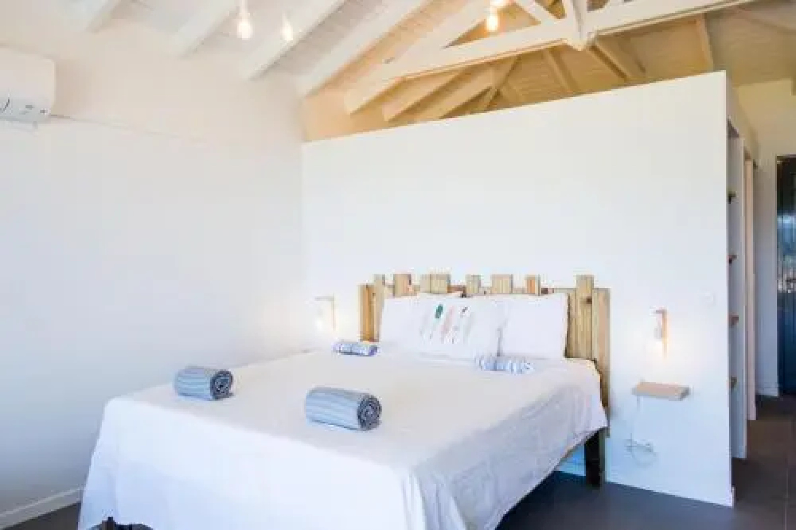 Villa Jwi Lavi Boutique Hotel