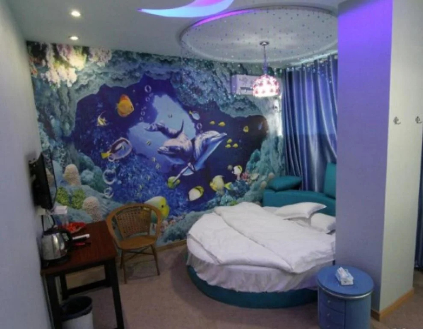 Jurong Love Theme Hotel