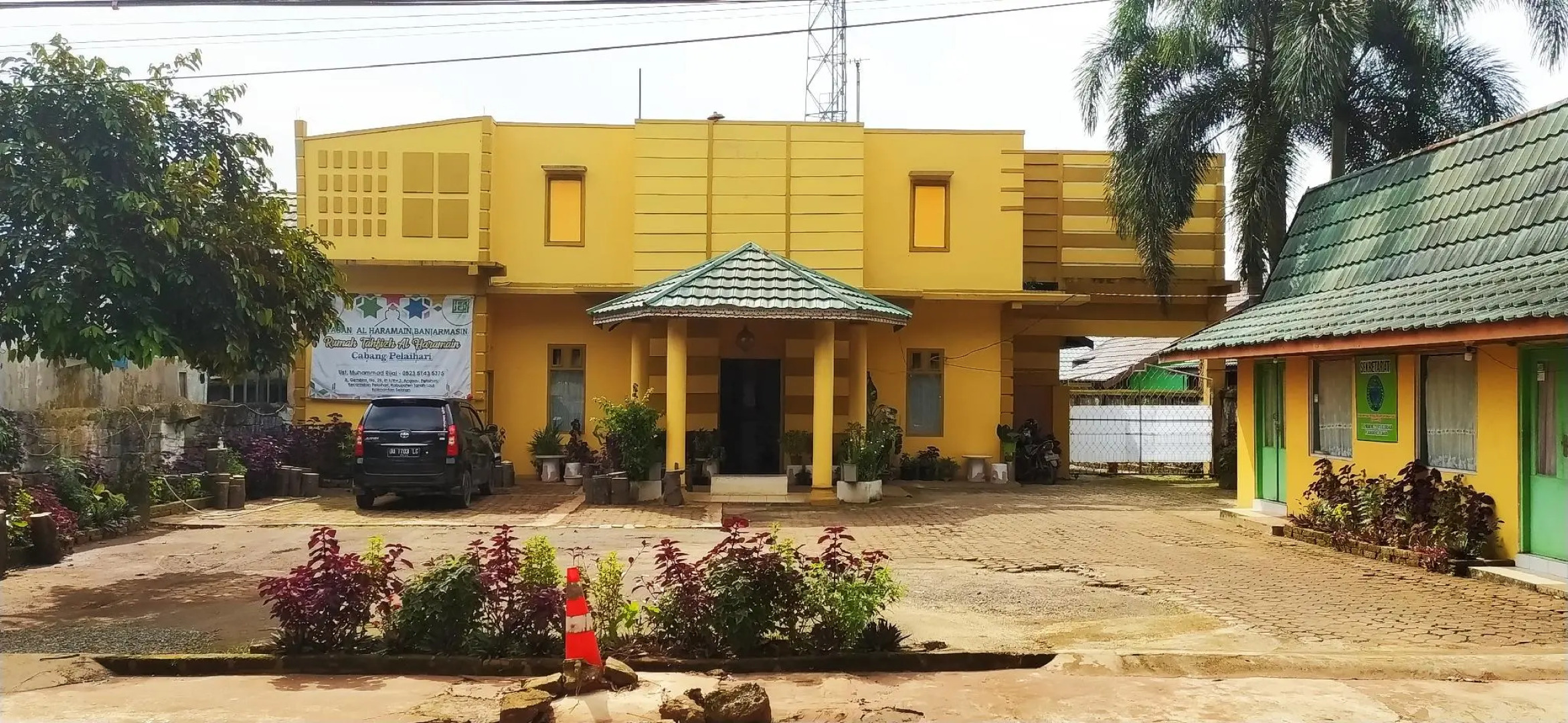 OYO 90316 Hotel Candri Pelaihari