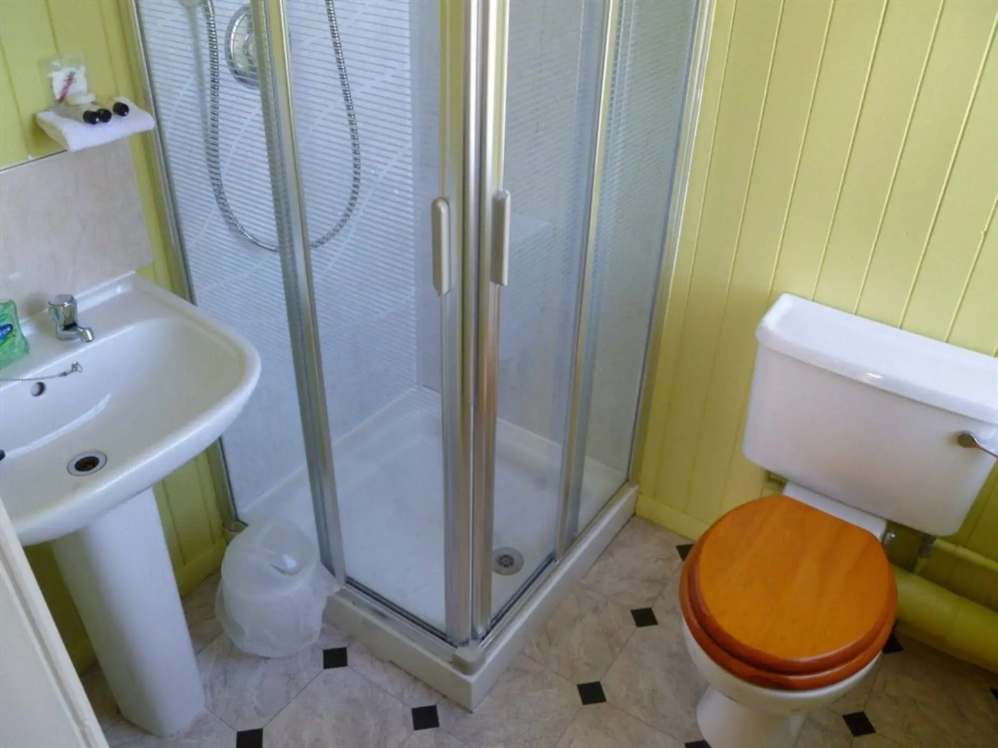 Greenlaw Guest House