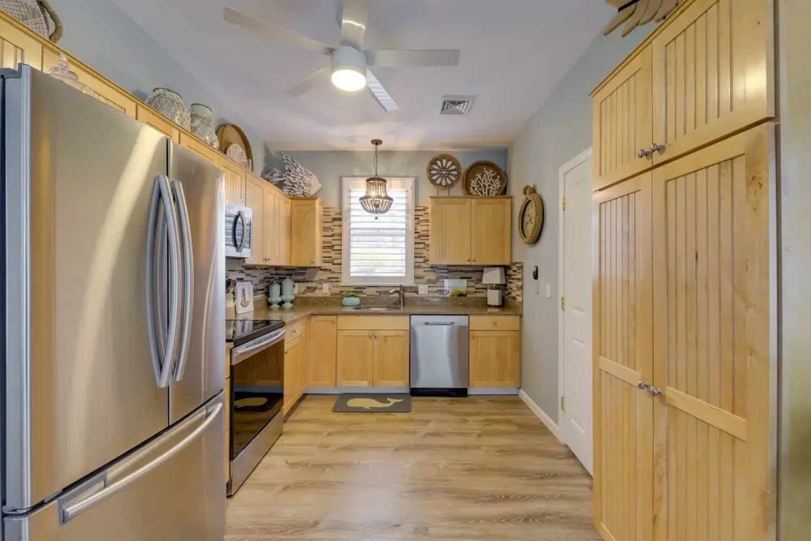 Endless Summer Beach Escape - 1 Mi to Moody Beach