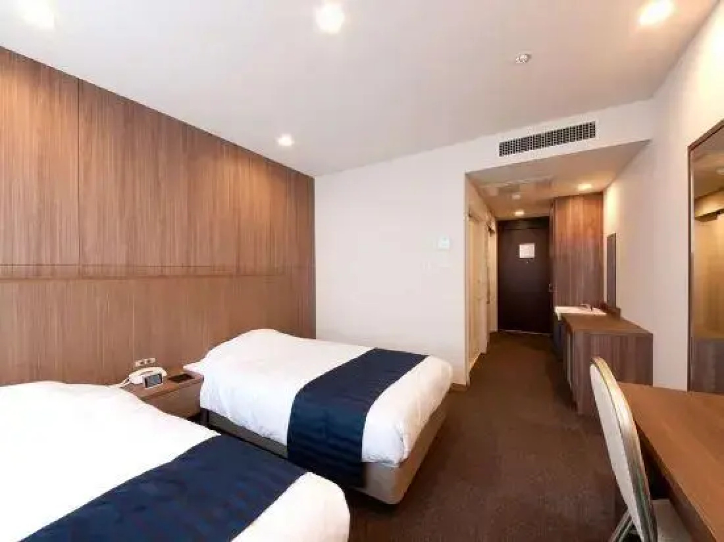 Capital Hotel 1000