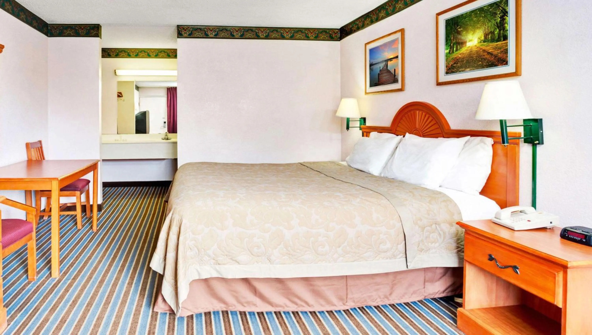 Magnuson Hotel Jacksonville Downtown