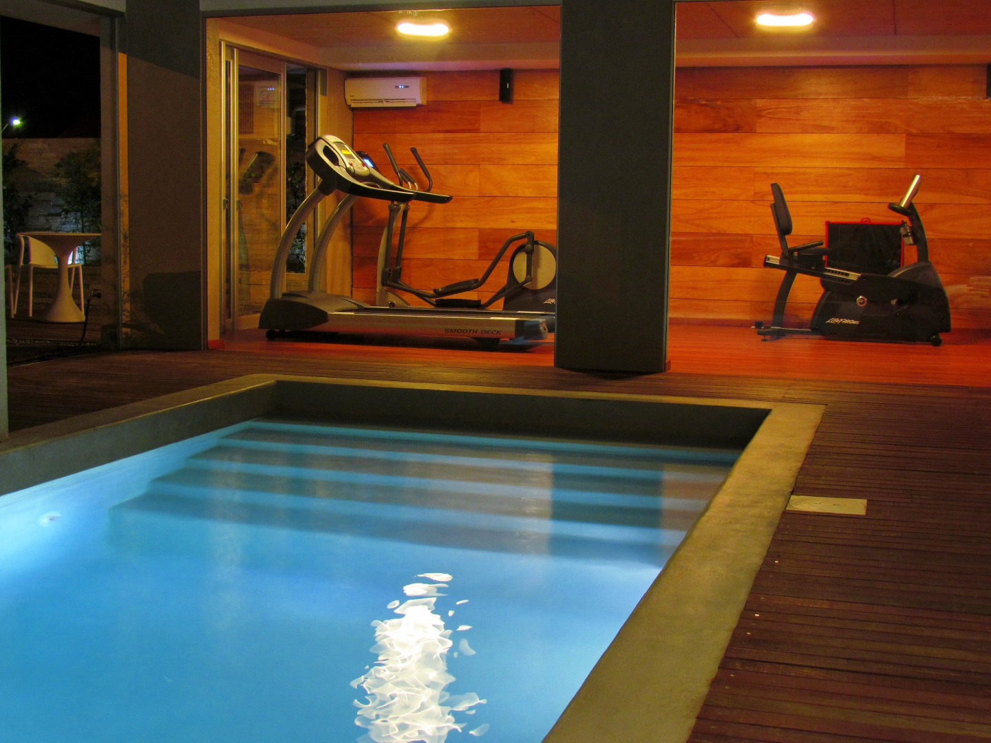 Costa Colonia - Riverside Boutique Hotel