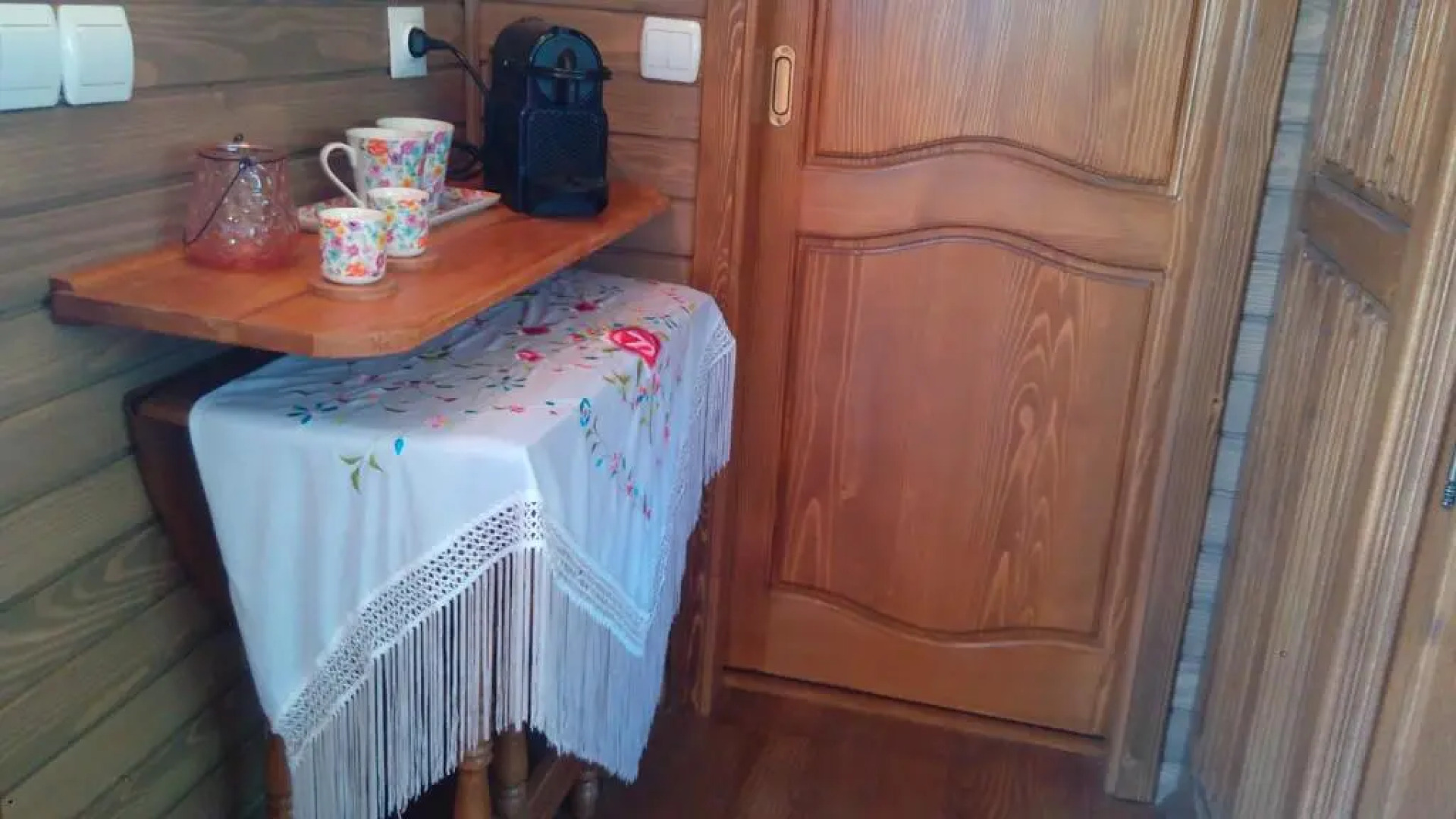 La Nanou'che (roulotte en Camargue)