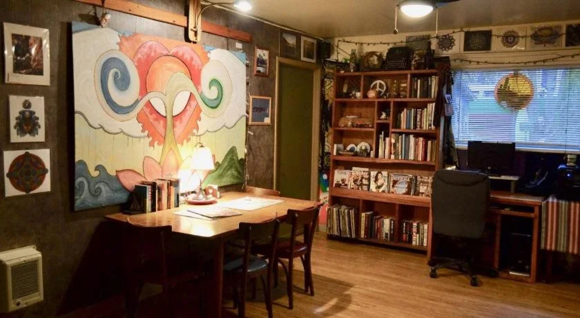 Eugene Whiteaker International Hostel