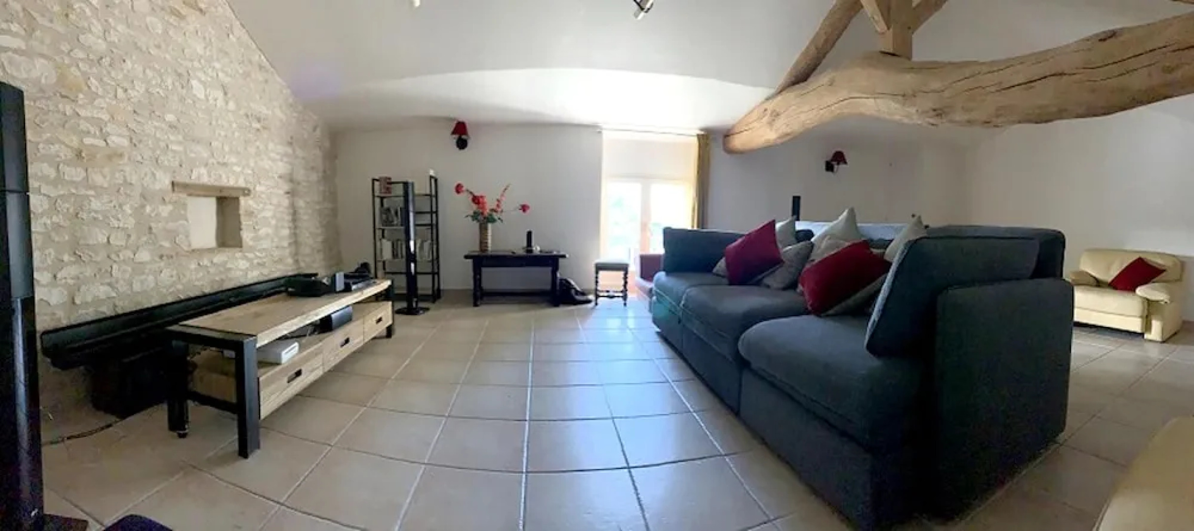 Villa With 5 Bedrooms in Saint-jean-de-sauves, With Private Pool, Enclosed Garden and Wifi