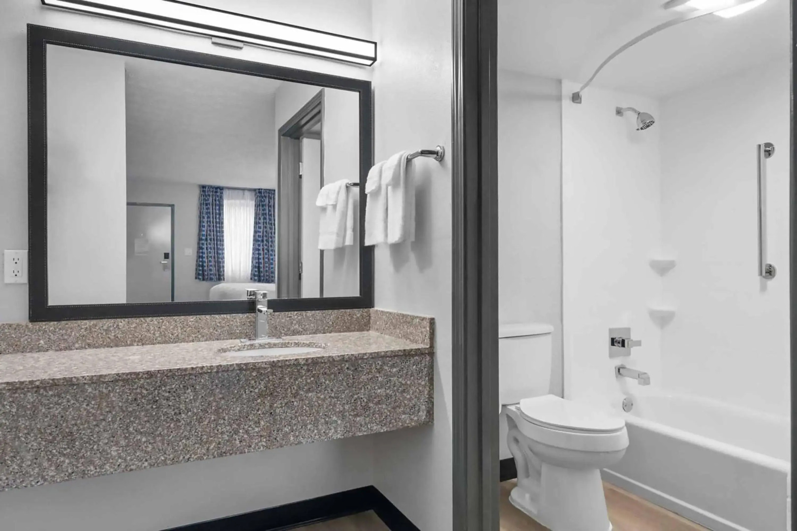 Auburn Lodge Near University