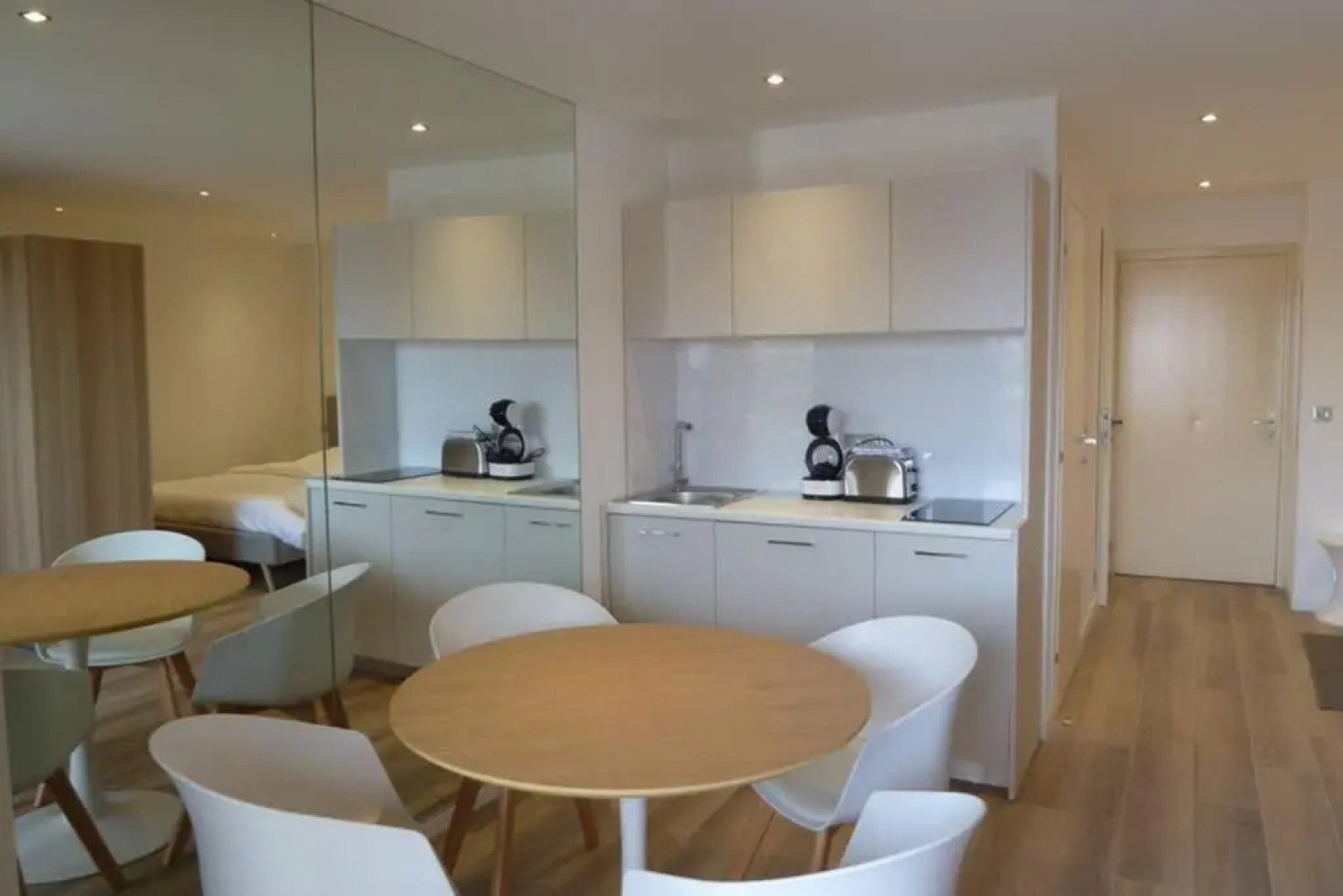 Appartement de standing à 5 min de la mer N 7102