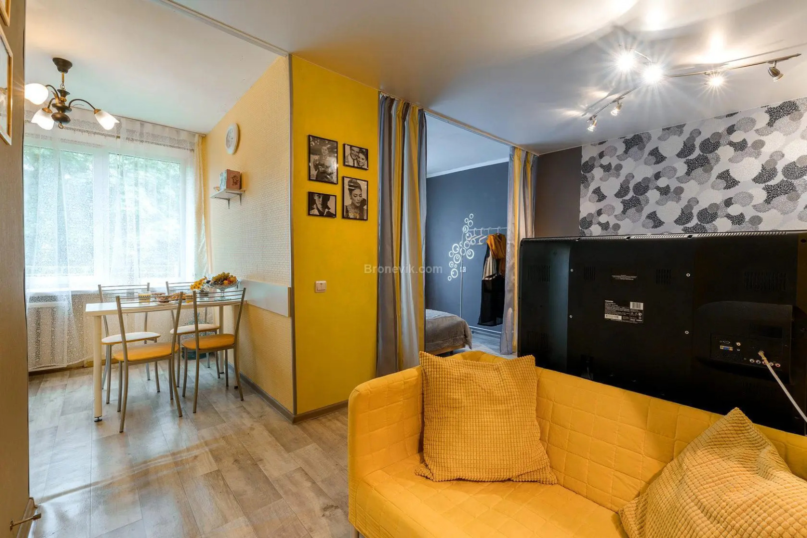 Пушкин-Дом на Красносельском 33