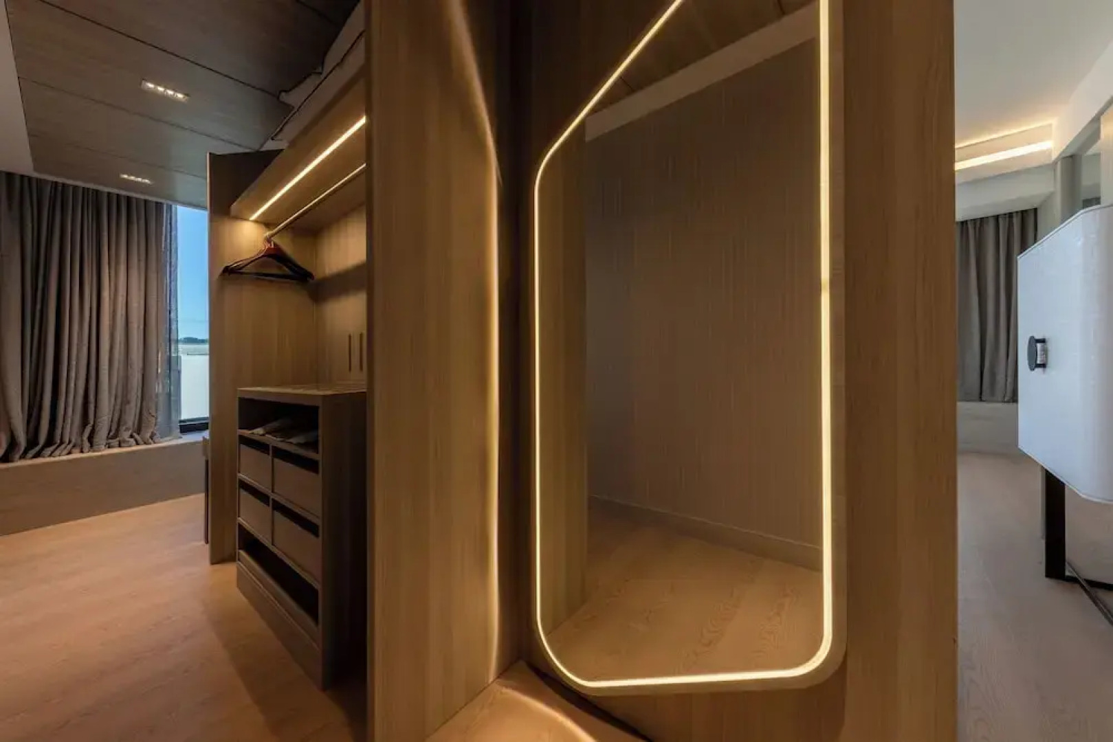 Porto Lotti Suite Hotel