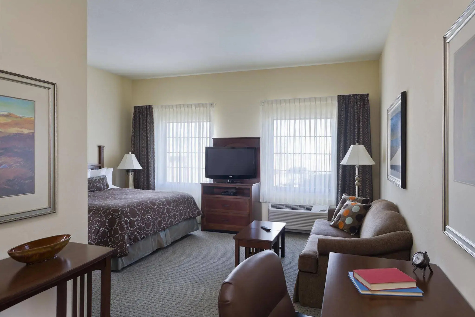 Staybridge Suites El Paso Airport by IHG