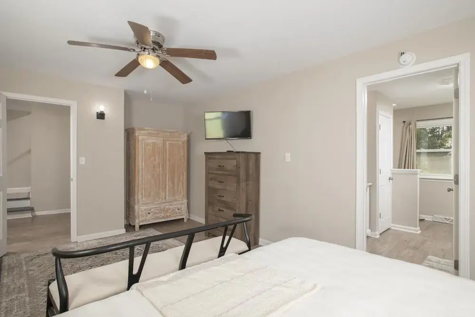 Cardinal Seas 5 Bedroom Home by RedAwning