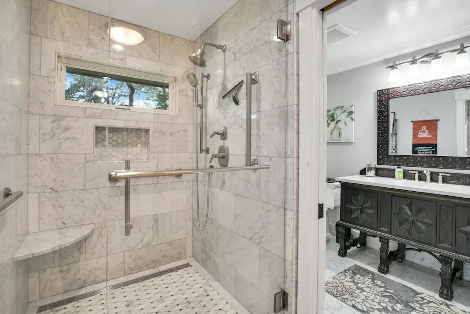 Lx47: Pebble Garden Retreat Home With Modern Kitchen