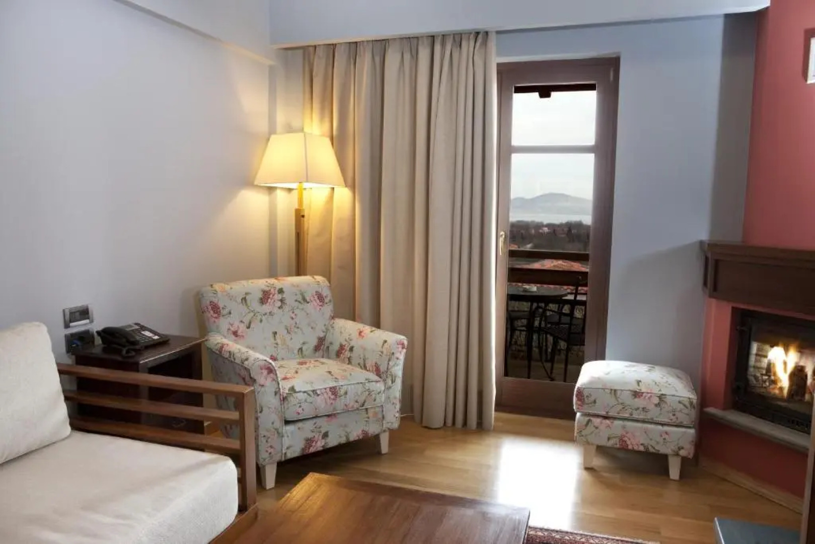 Kazarma Lake Resort & Spa