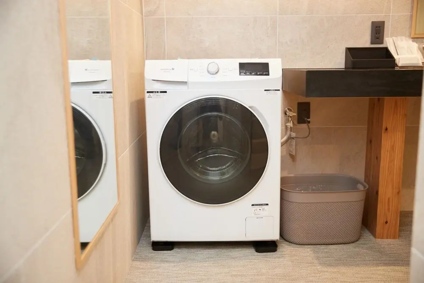 Secret Villas by Relapool