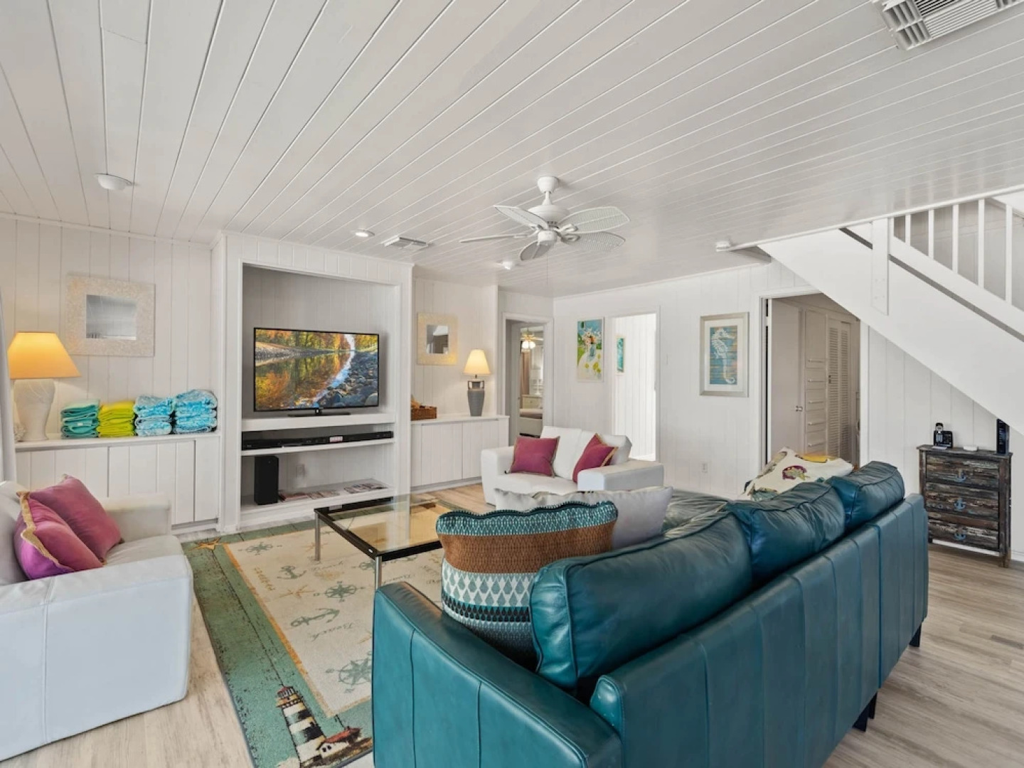 White Sand Cottage by Vacation Rental Pros