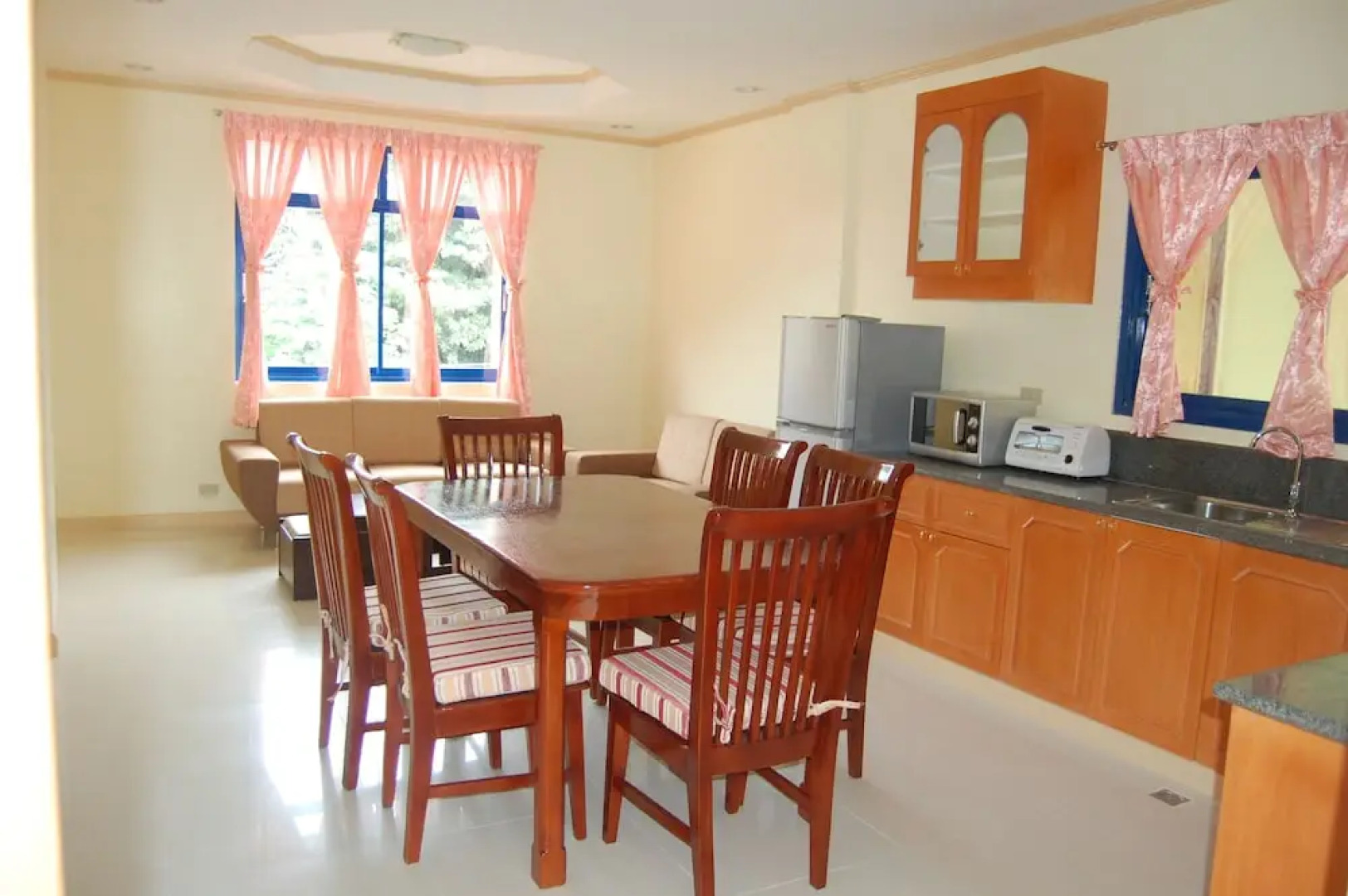 Dumaguete Springs Apartment