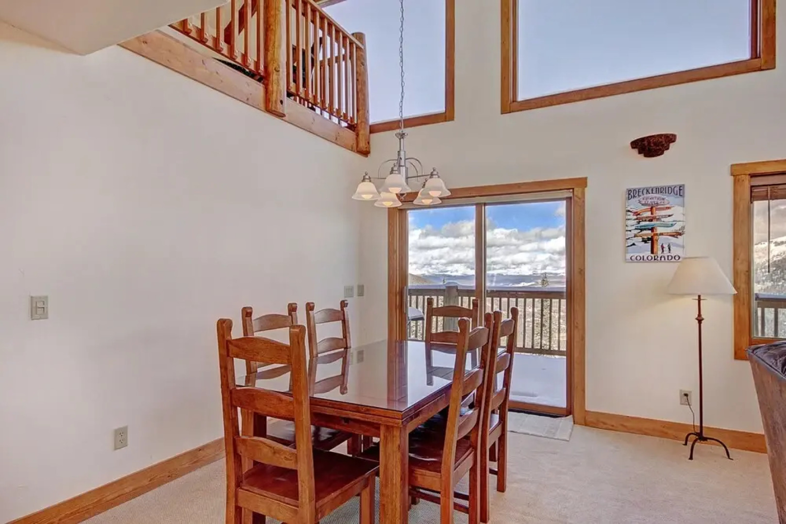 Stunning Mountain Getaway! Sleeps 10!