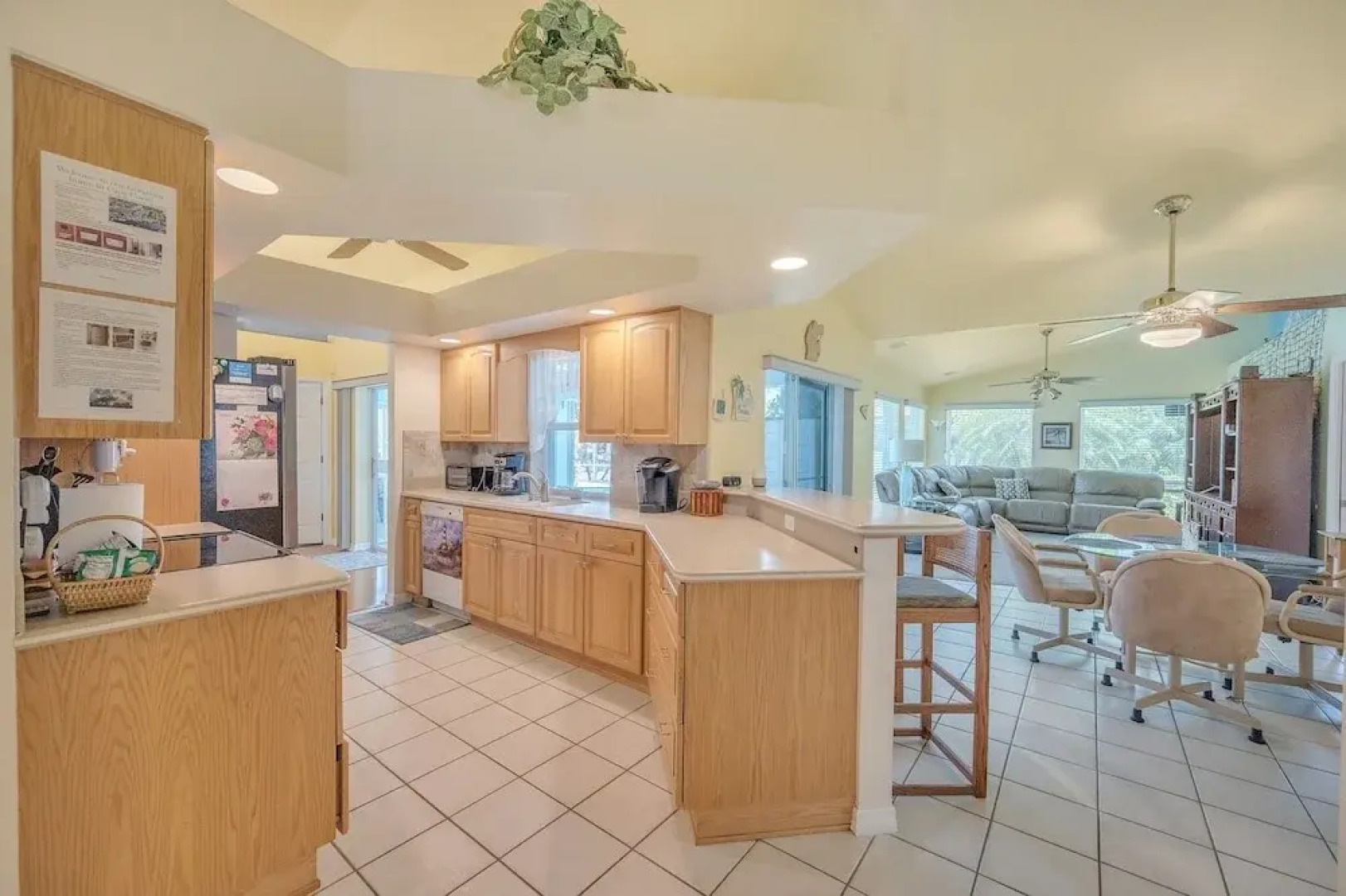 Gorgeous Villa In Cape Coral, Florida's Gulf Coast 3 Bedroom Villa by Redawning