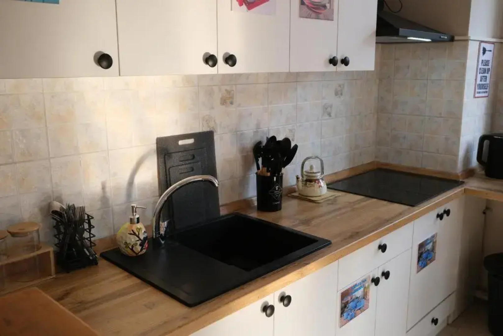 Wanderlust  Riverside hostel (Вандерласт Риверсайд хостел)