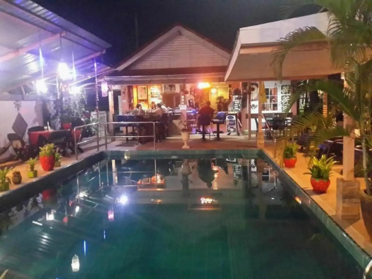 Thomas Udon Thai House Resort & Hotel