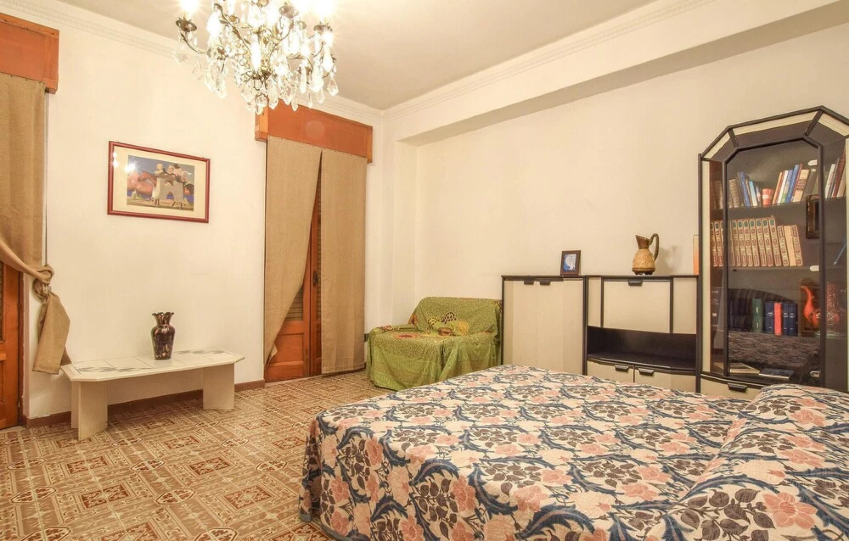 Beautiful Apartment in Gaggi With Wifi and 4 Bedrooms