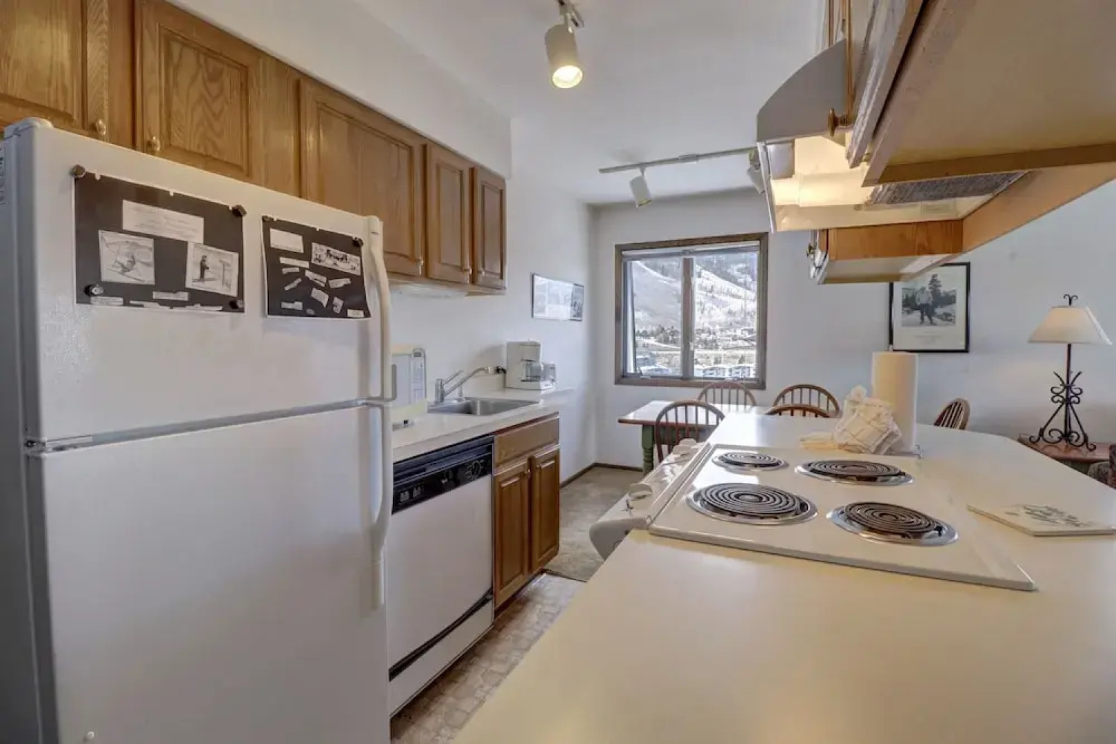 Cc20 Chateau Claire 2 Bedroom Condo by Redawning