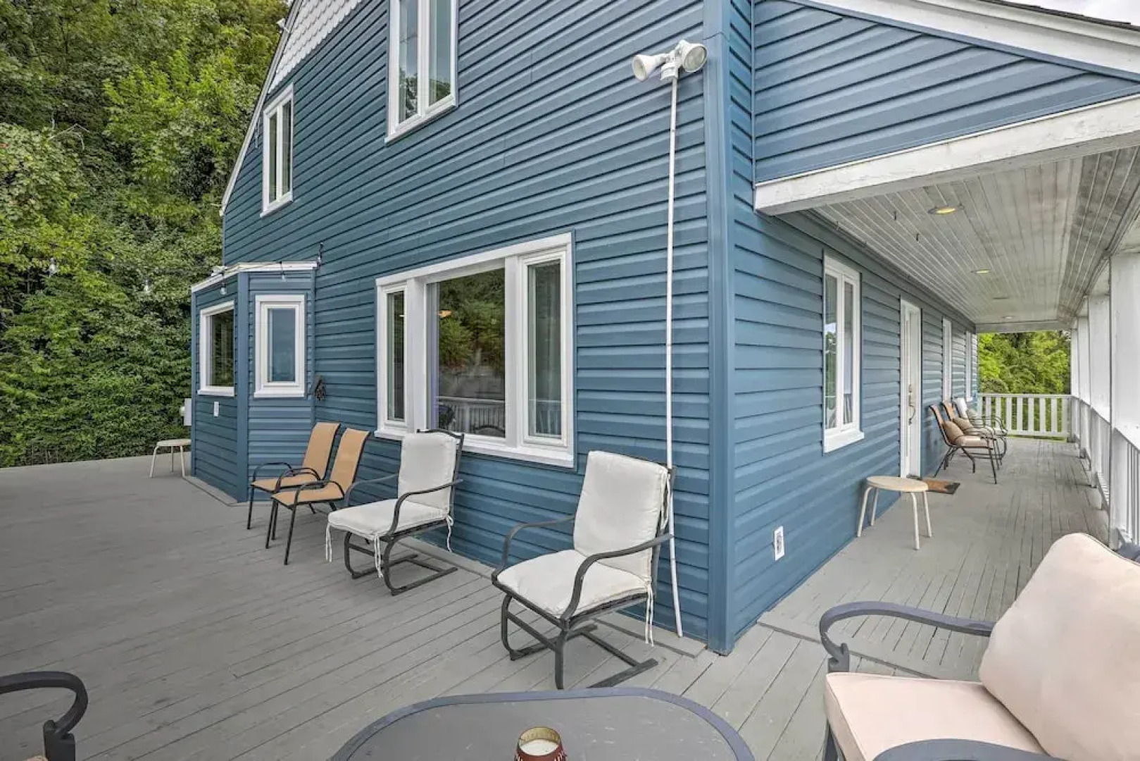 Queen City Home w/ Ohio River View - 3 Mi to Dtwn!