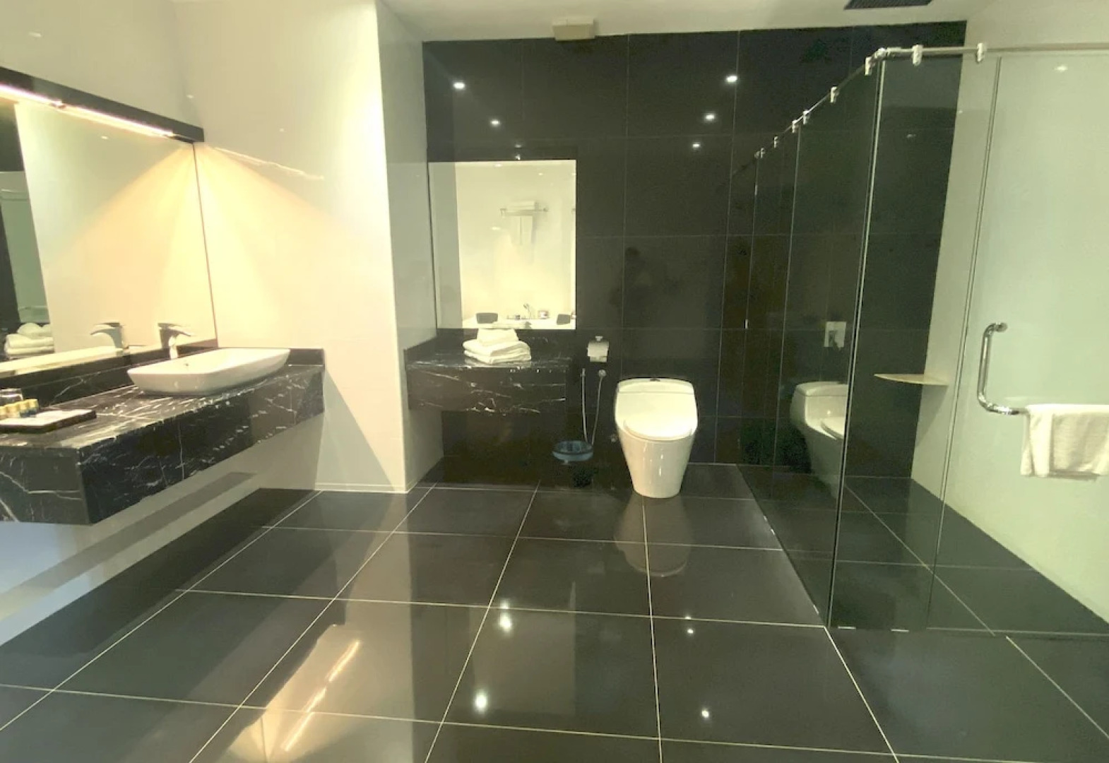 Hotel O Tong Villion Hotel