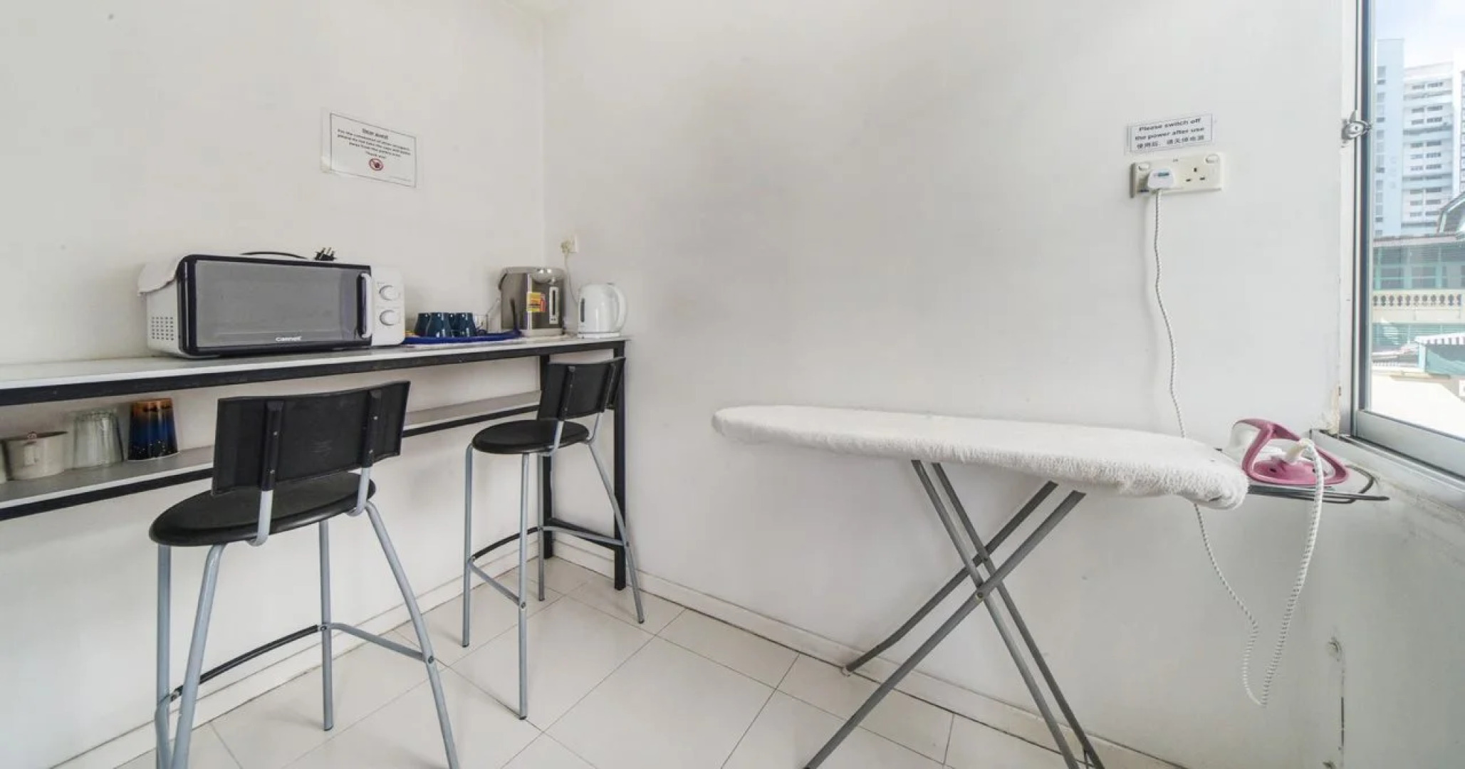 G4 Station Backpackers Hostel