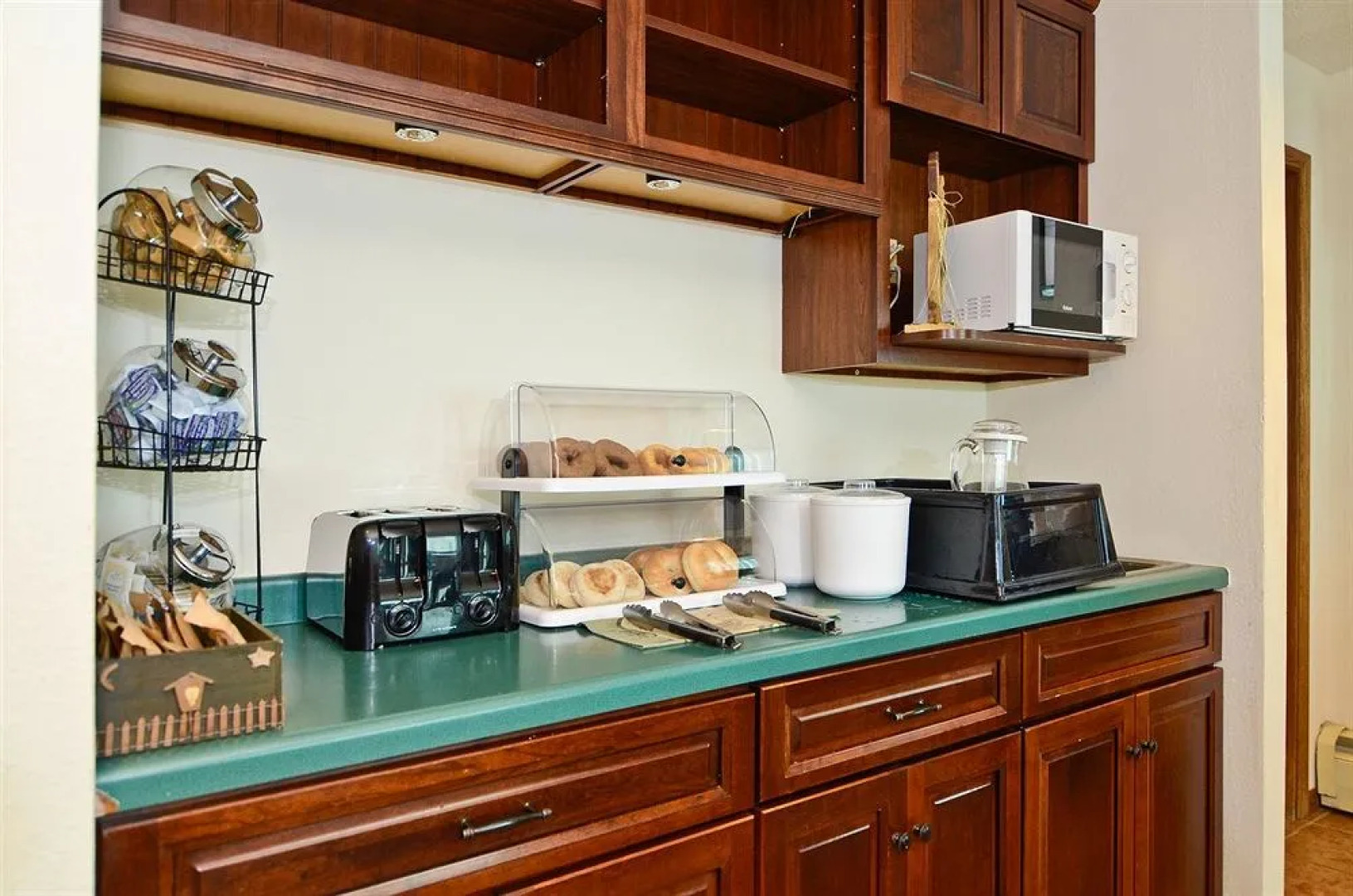 Super 8 by Wyndham Hayward WI