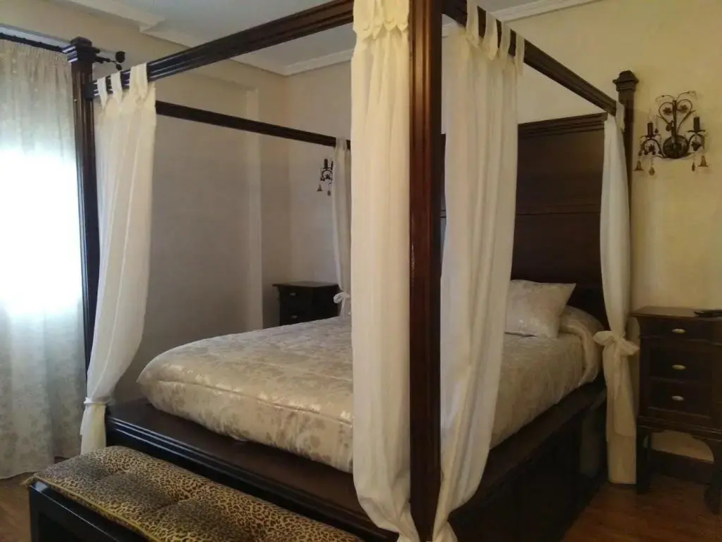 Hotel Restaurante Dama de Baza